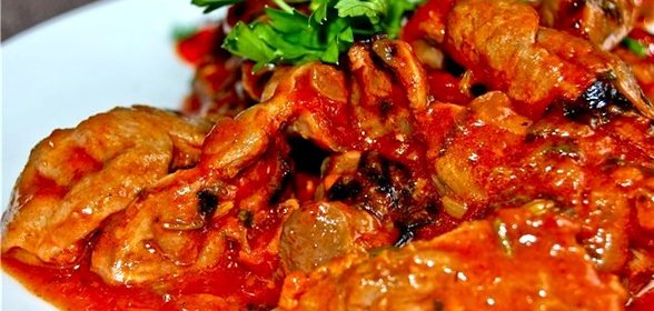 Гуляш из куриных потрохов