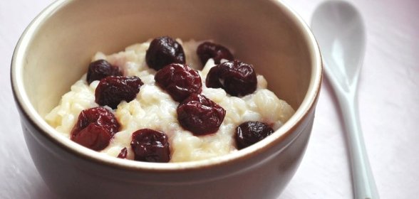 Каша с вишней