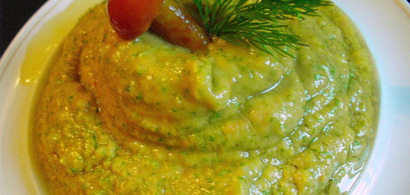 Соус из авокадо и помидор