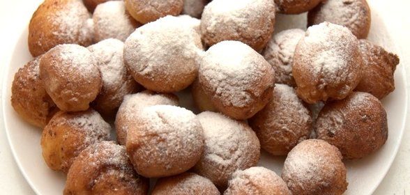 Сырные пончики
