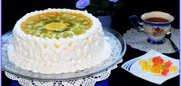 Торт творожный с фруктами