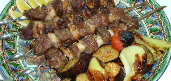 Шашлык думга - жигар с овощным шашлыком