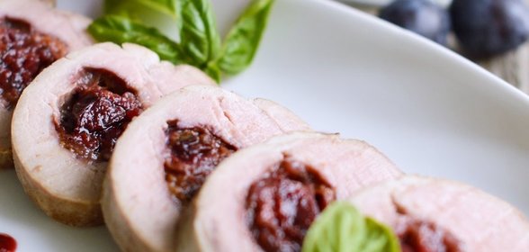 Яблоки, фаршированные телятиной