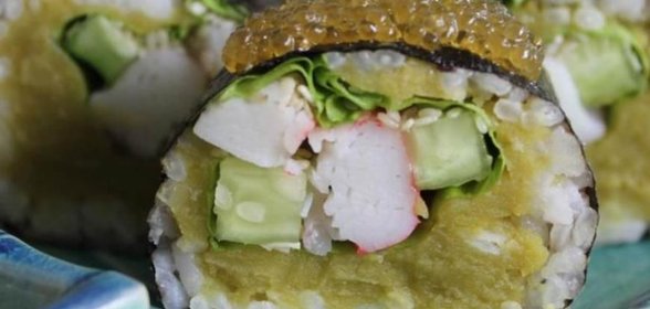 Ролл с крабом и зеленым горохом Орегон