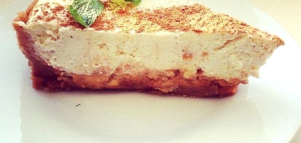 Карамельно-яблочный чизкейк