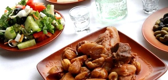 Свинина с каштанами