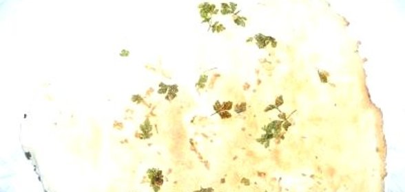 Домашний лаваш с зеленью и чесноком