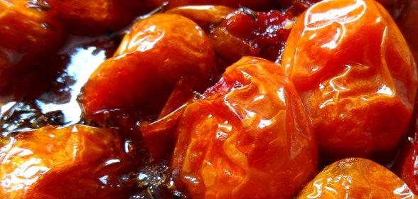 Томателли в острой карамели с маринованной моцареллой