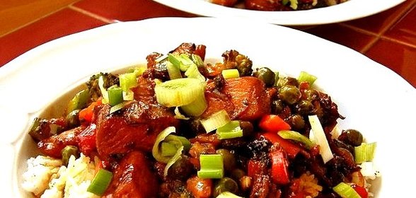 Курица терияки с овощами