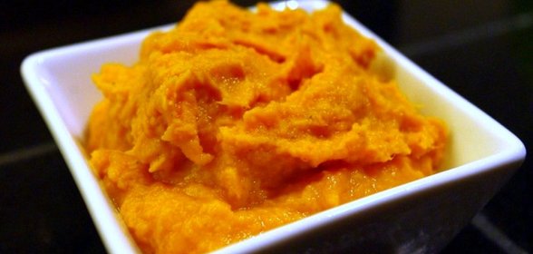 Картофельное пюре из батата с зеленью