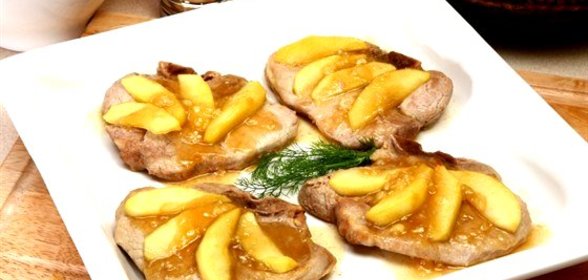 Жаркое ассорти с яблоками