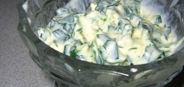 Соус чесночный с зеленью