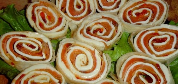 Рулеты из лаваша с икрой