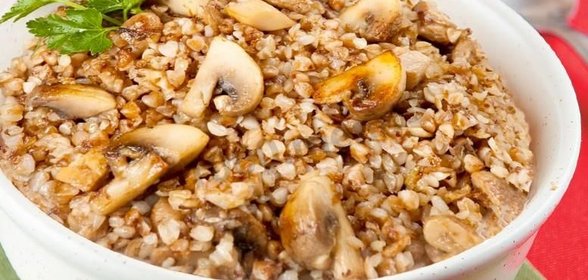 Гречневая каша с грибами в мультиварке