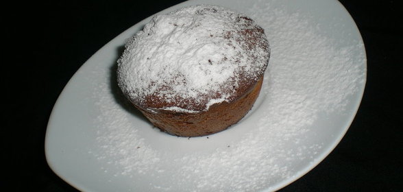 Кексы с халвой и яблоком