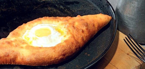 Аджарские хачапури по‑батумски