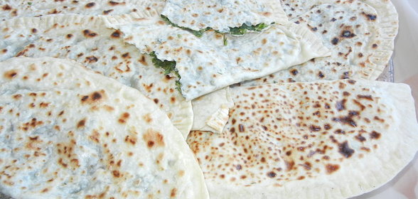 Кутабы с зеленью