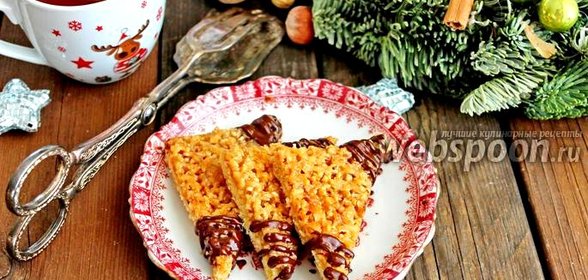 Новогоднее печенье «Ореховые треугольники»