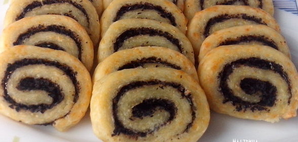 Печенье сырное с маслинами и лимонным ароматом