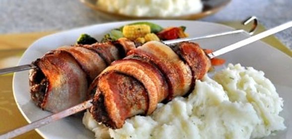 Люля-кебаб в беконе