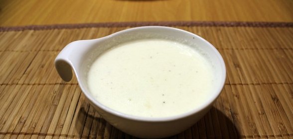 Сливочный соус с моцареллой в микроволновке