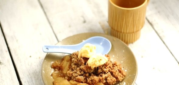 Яблочный крамбл