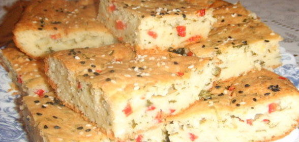 Сырный кекс с зеленью и болгарским перцем
