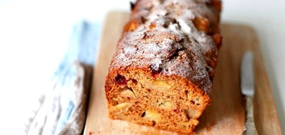 Коврижка яблочная