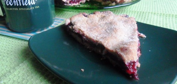 Постный пирог с чёрной сородиной к Вербному воскресенью