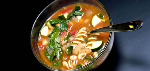 Минестроне с песто