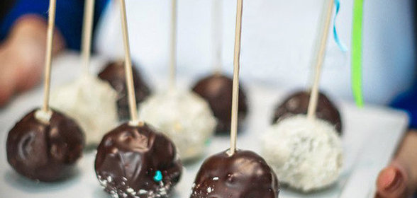 Кейк-попсы или Пирожные на палочке