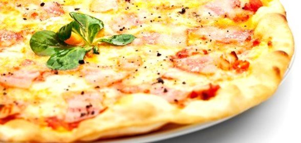 Пицца с корейкой под соусом