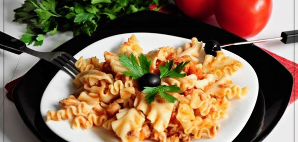 Pasta con sugo di coniglio. Паста с соусом из кролика