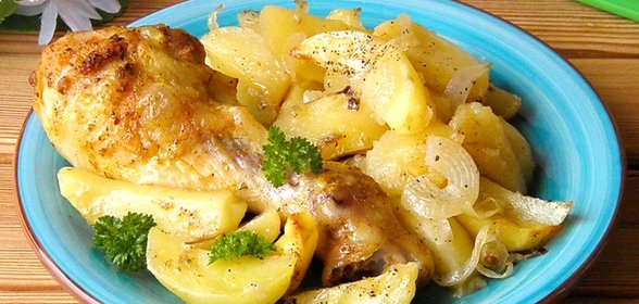 Куриные ножки с картошкой в духовке