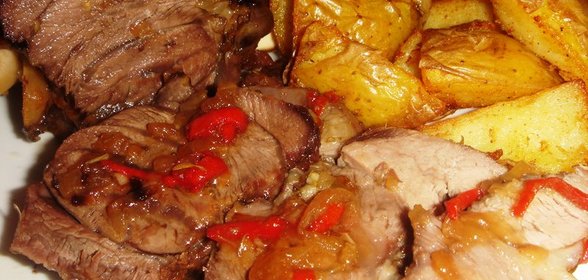 Маринад для баранины и свинины и конечно само мяско(баранья голяшка)