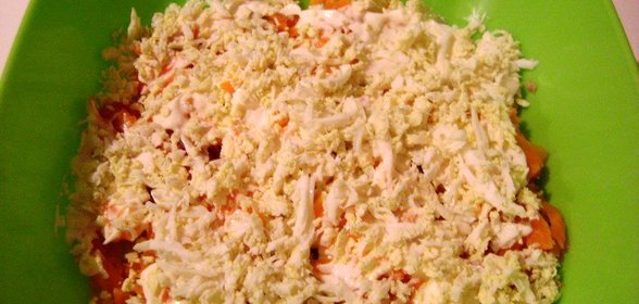 Салат с консервированной сайрой