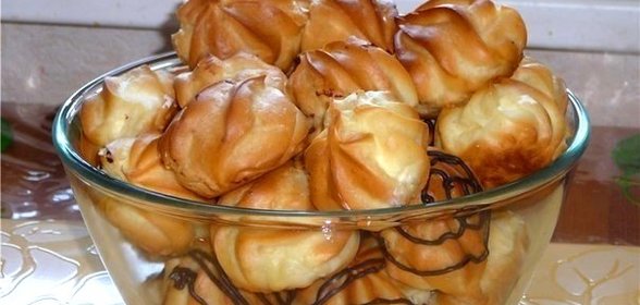 Профитроли с заварным кремом