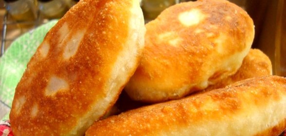 Пирожки с хурмой