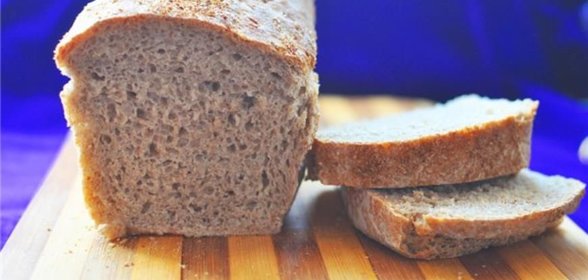 Темный силезский хлеб