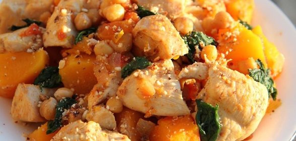 Курица с тыквой и нутом