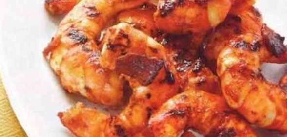 Луковый соус с солеными огурцами