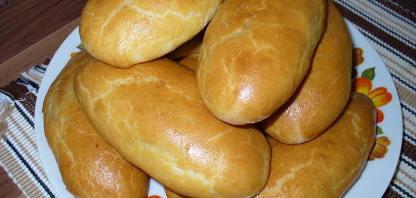 Пирожки печёные с капустой ( мой вариант)