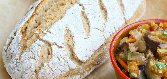 Пирог с яйцом и зеленым луком