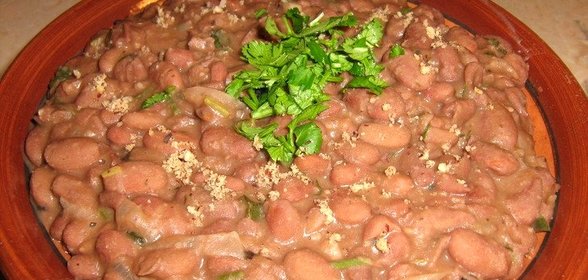 Лобио с гранатом