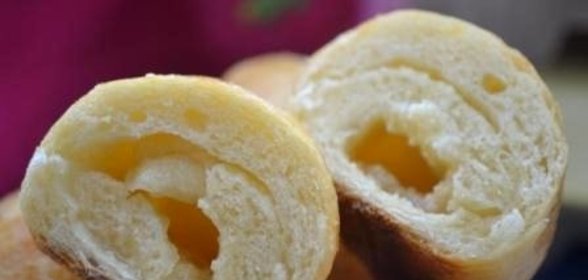 Рогалики с шоколадом и ананасами