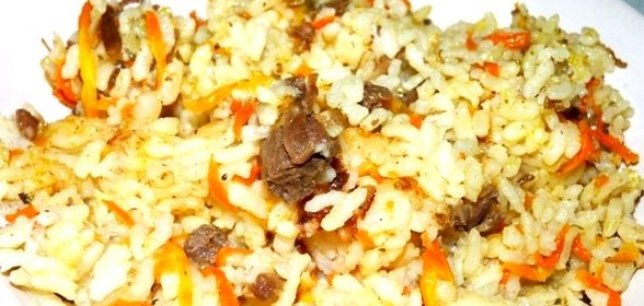 Плов с тушенкой в мультиварке