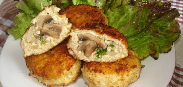 Котлеты с сюрпризом