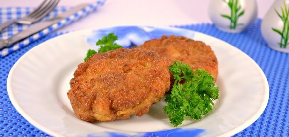 Битки из рубленой свинины со сладким перцем