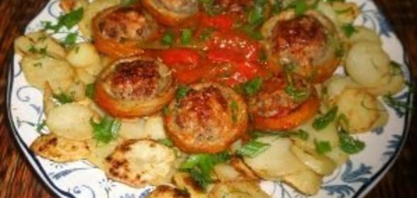 Артишоки с начинкой и соусом