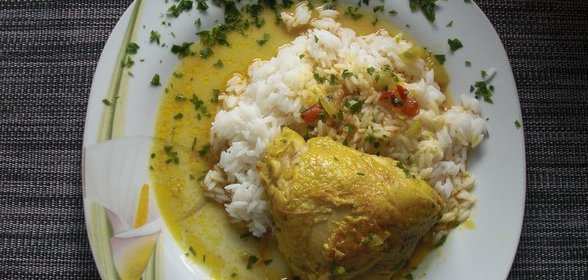 Куриные бёдрышки карри по Африкански